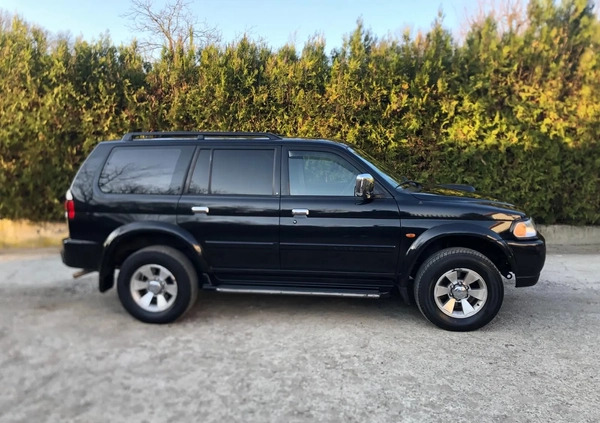 Mitsubishi Pajero cena 33600 przebieg: 180000, rok produkcji 2005 z Kraków małe 232